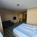 Hotel Riviera