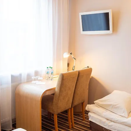 Riviera Hotel 3*