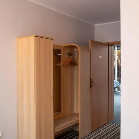 Hotel Riviera 3*