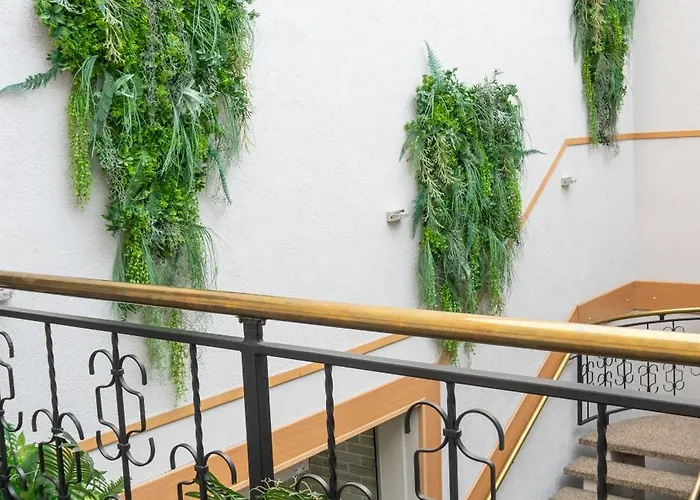 Riviera Szálloda 3*